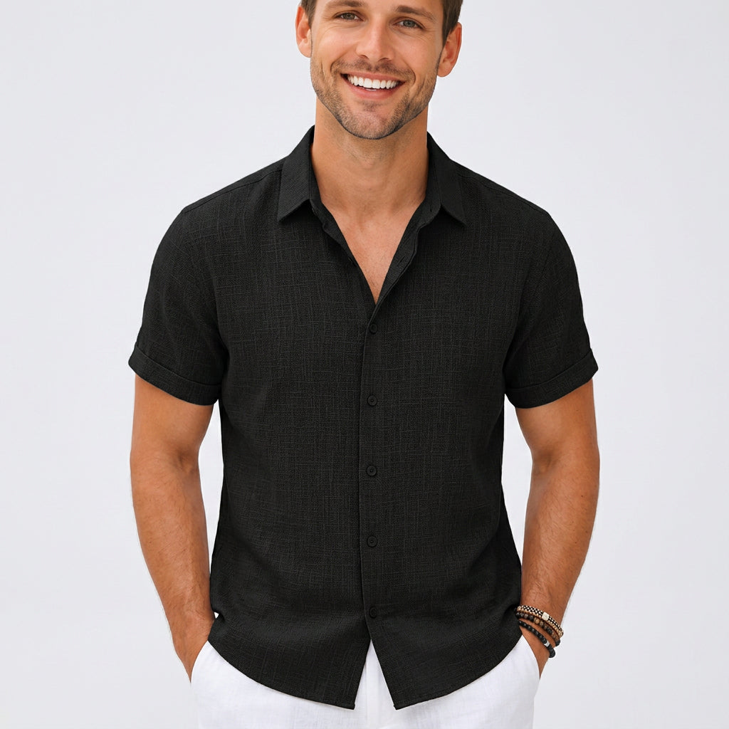 Men’s Short Sleeve Button-Up Shirt