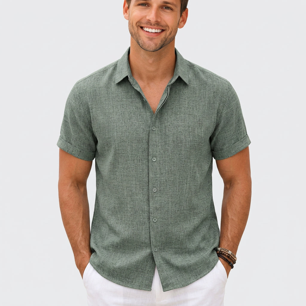Men’s Short Sleeve Button-Up Shirt