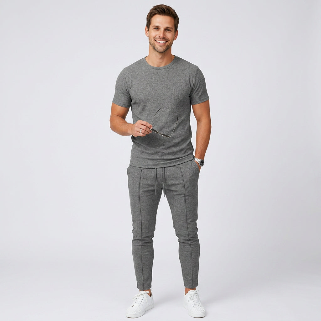 Men’s Long Sleeve T-Shirt and Tapered Pants Set