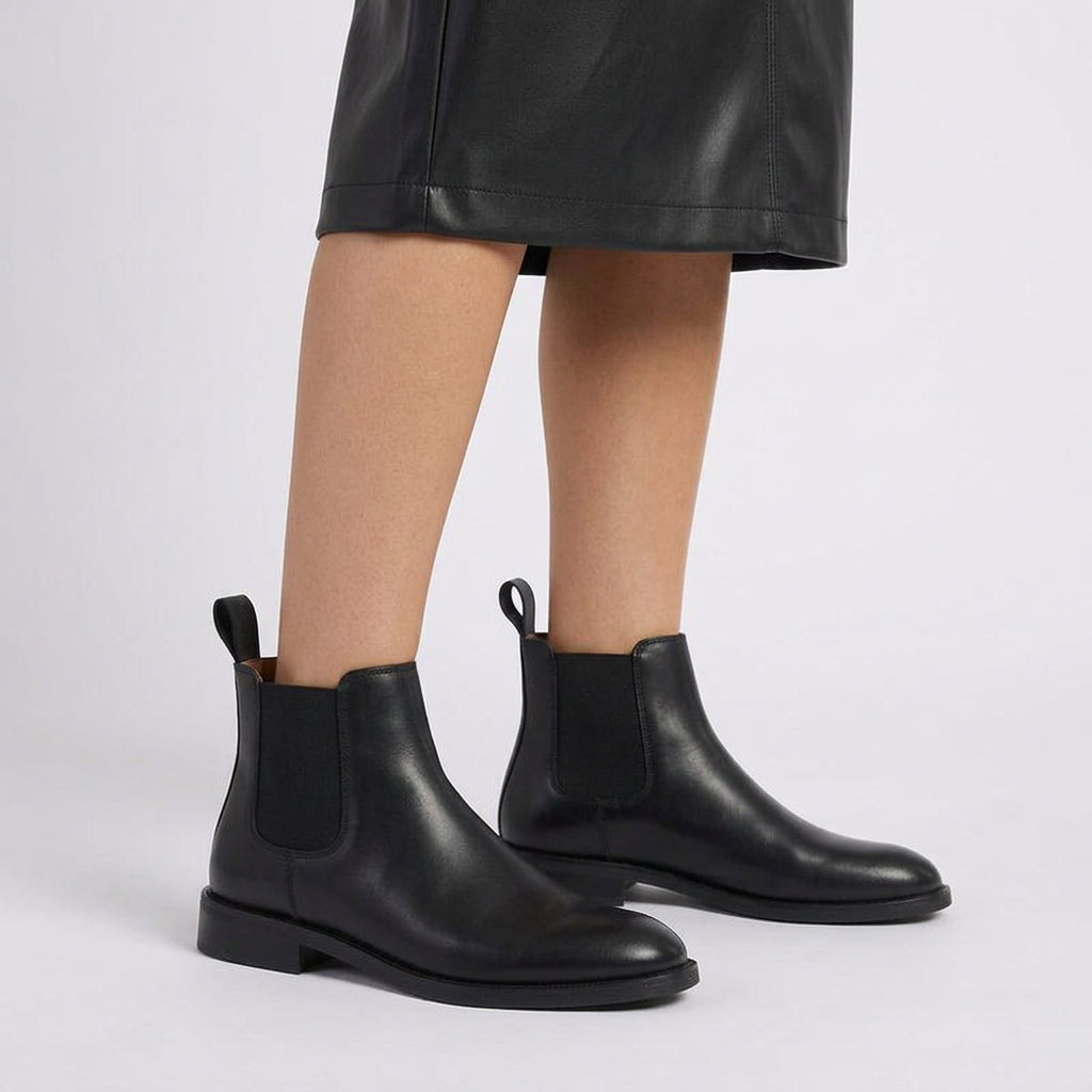 Women’s Chelsea Boots Flat Sole – Casual Ankle Boots