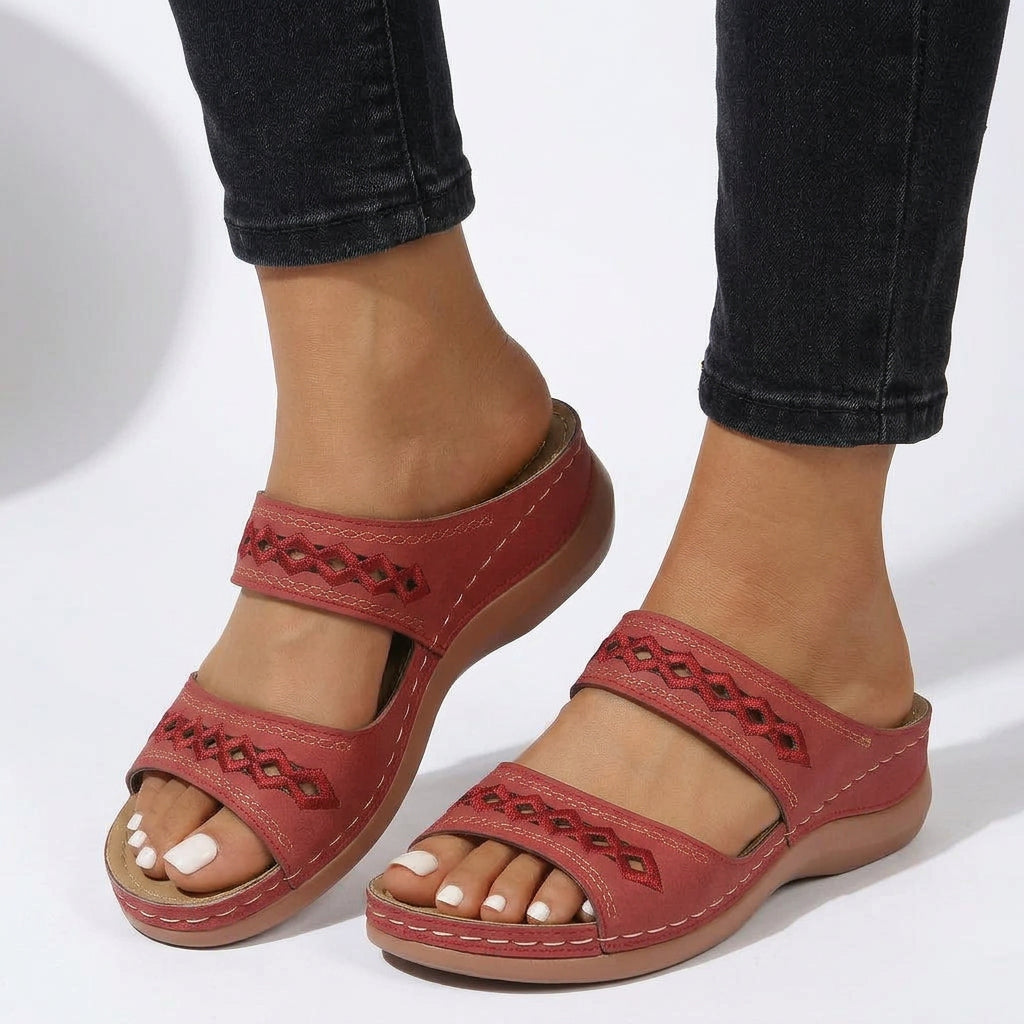 Women Comfort Slide Sandals