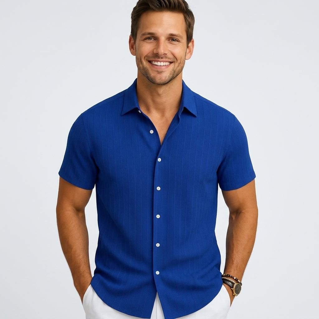 Men’s Short Sleeve Button-Up Shirts